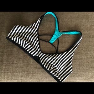 Lululemon reversible bikini top